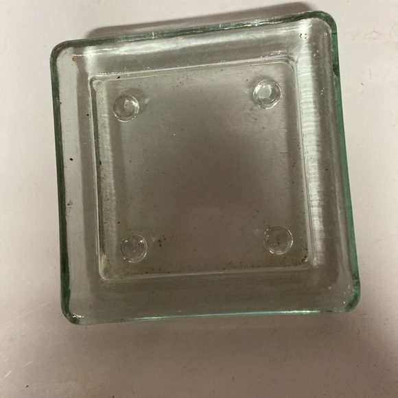 Glass Candle holder with 4 tabs on bottom 5 inches wide both ways - Picture 1 of 2